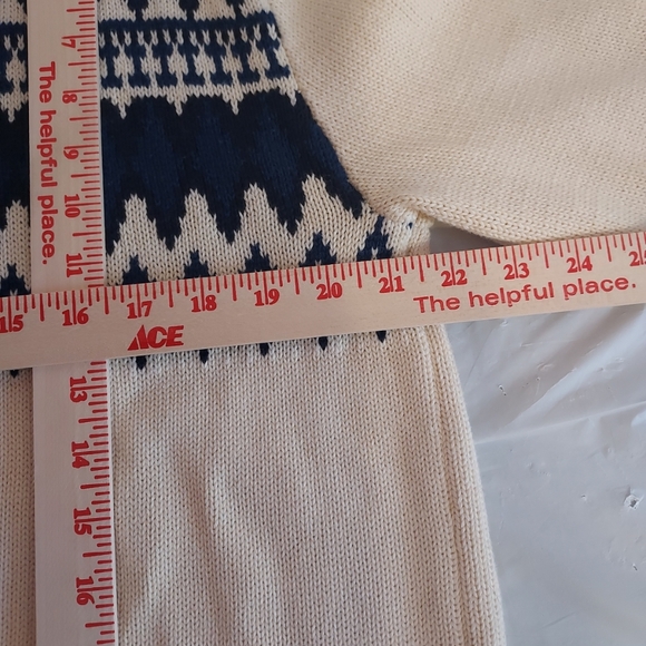 American Living By Ralph Lauren Cream and Blue/Black Turtleneck Sweater - Picture 5 of 8